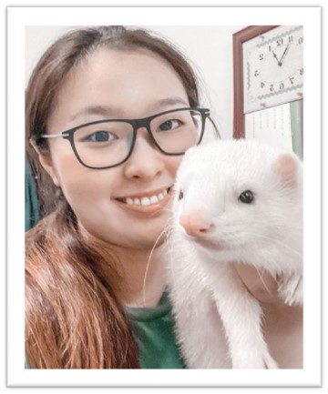 畢業系友劉佳樺